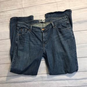 Levi Jean  ( Size 18M )